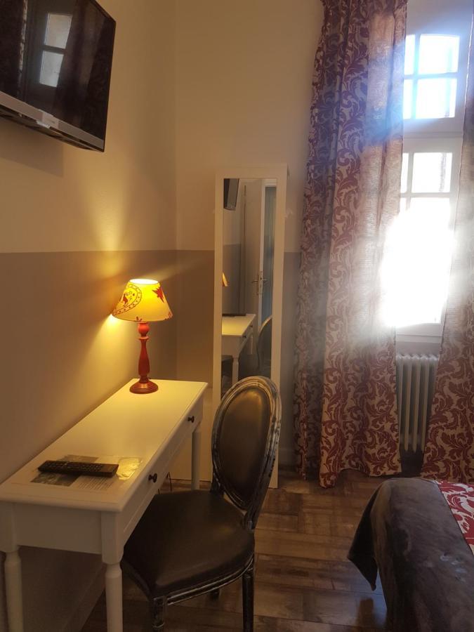 Hostellerie De La Cremaillere Carnoux-en-Provence Buitenkant foto
